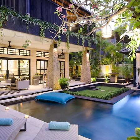 Amanputri Villa Seminyak Dış mekan fotoğraf