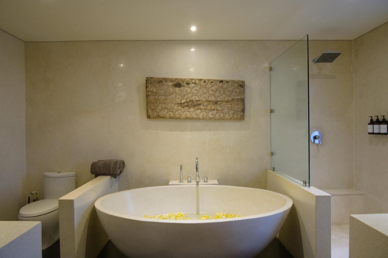Amanputri Villa Seminyak Dış mekan fotoğraf