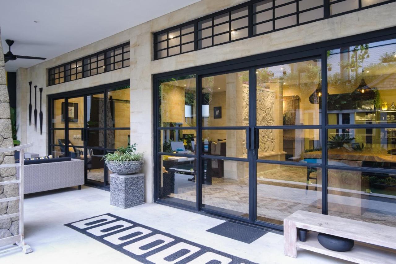 Amanputri Villa Seminyak Dış mekan fotoğraf